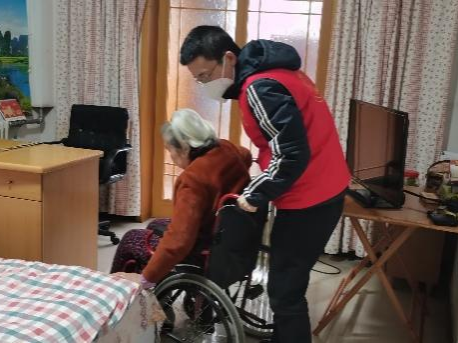 【疫情防控】尽锐出战护我城，工投先锋在行动 ——集团干部下沉一线系列（二）