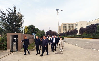 团市委、市贸促会、市青企协一行到工投集团泾河产业园考察交流