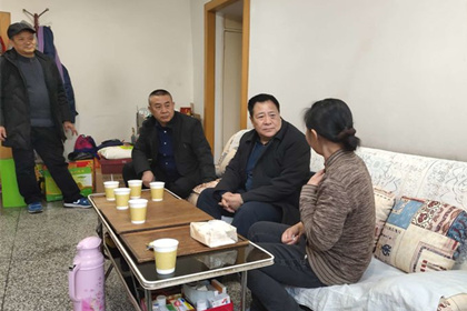 【“四进万家系列活动”】集团开展“进万家门、访万家情、解万家难、暖万家心”活动